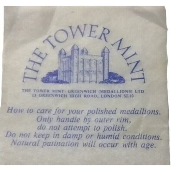 Queen Elizabeth II Silver Jubilee Bronze Medallion 1952-77 Tower of London - Picture 6 of 7